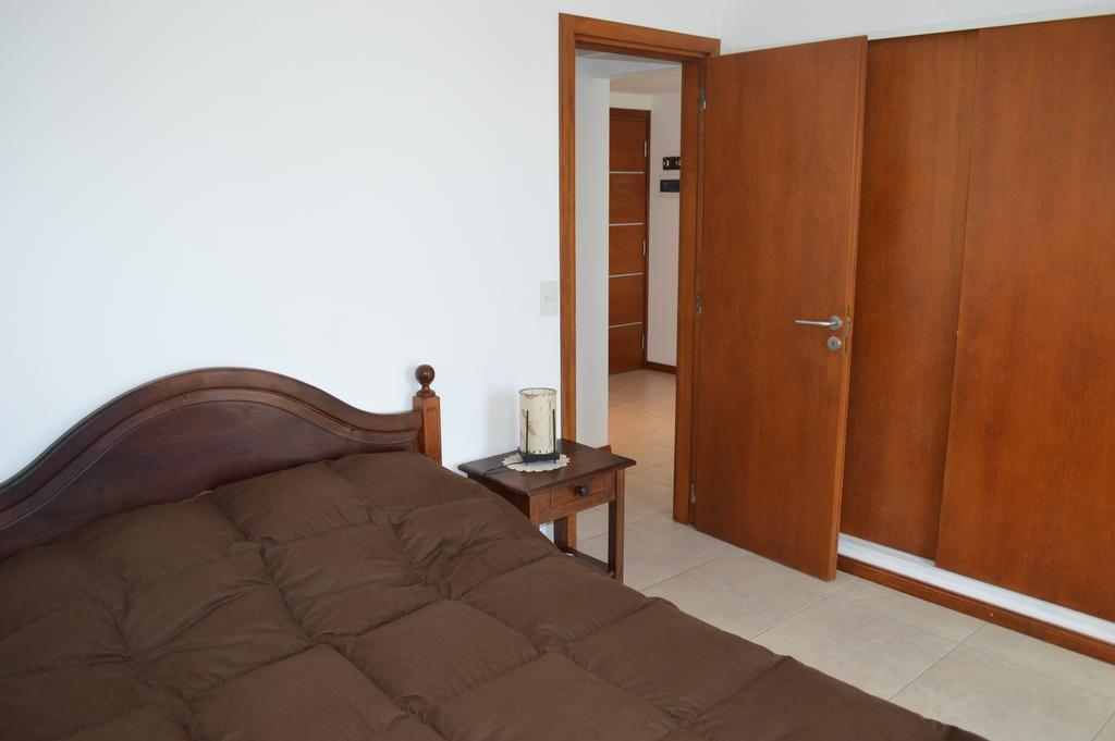 Apartamentos Cardinal Bariloche San Carlos de Bariloche Quarto foto